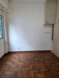 Westwood Crescent (D22), Terrace #572233591